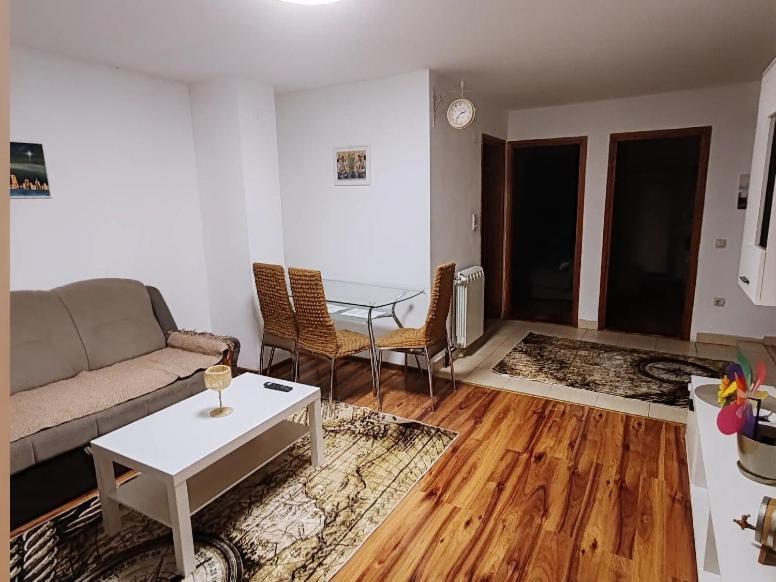 Ferienwohnung Stan Na Dan Balans Ledine Exterior foto